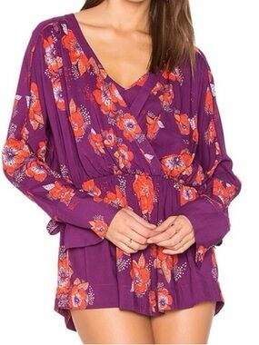 FREE PEOPLE Tuscan Dreams Surplice Tunic Top